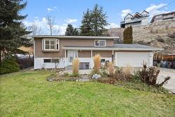 5882 Victoria Street  Peachland, BC V0X 1X4