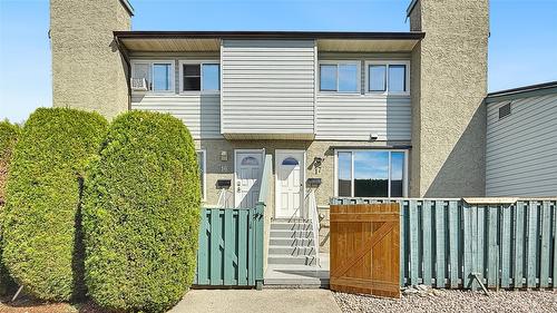 17-1471 Inkar Road  Kelowna, BC V1Y 8J1