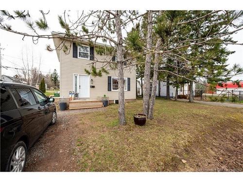 16 Beaconhill Terr, Riverview, NB 