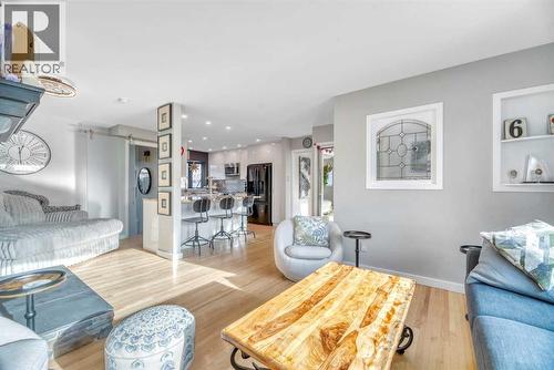 708 Allden Place Se, Calgary, AB - Indoor Photo Showing Living Room
