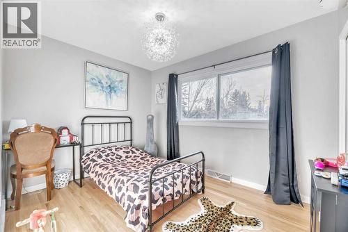 708 Allden Place Se, Calgary, AB - Indoor Photo Showing Bedroom