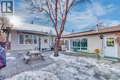 708 Allden Place Se, Calgary, AB - Outdoor