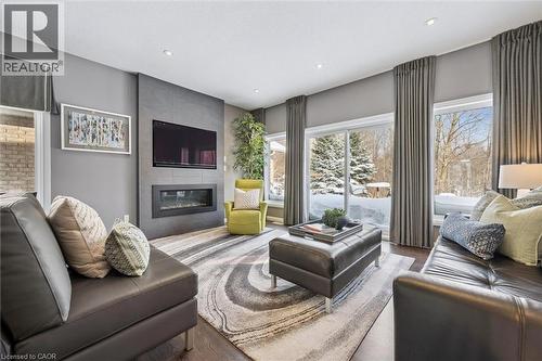 276 Dewdrop Crescent, Waterloo, ON - Indoor Photo Showing Living Room With Fireplace