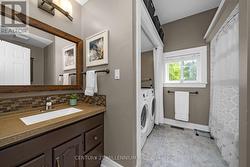 4 Piece Main Floor Bathroom - 