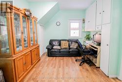 Back Main Unit Office/Common - 