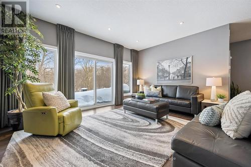 276 DEWDROP CRESCENT  Waterloo, ON N2V 0B1