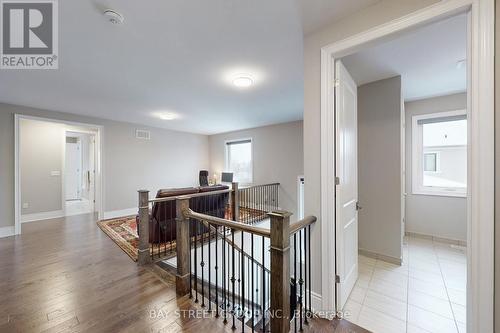 Open Loft - Ideal for Office or Lounge - 39 Cairns Gate, King, ON - Indoor Photo Showing Other Room