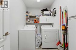 spacious laundry room - 
