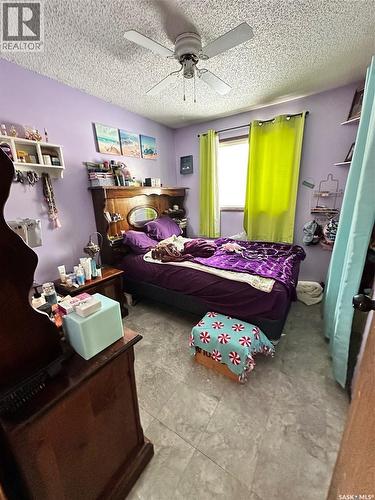 110 South Avenue E, Hafford, SK - Indoor Photo Showing Bedroom
