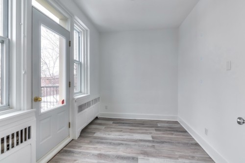 Chambre à coucher - 38-4855 Ch. Queen-Mary, Montréal (Côte-Des-Neiges/Notre-Dame-De-Grâce), QC - Indoor Photo Showing Other Room