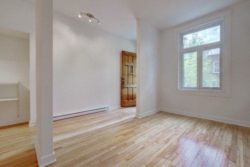 Chambre à coucher - 2700 Rue De Rozel, Montréal (Le Sud-Ouest), QC - Indoor Photo Showing Other Room