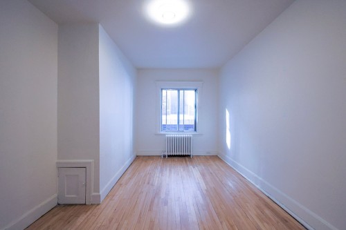 Chambre à coucher - 9-5031 Rue Sherbrooke O., Montréal (Côte-Des-Neiges/Notre-Dame-De-Grâce), QC - Indoor Photo Showing Other Room