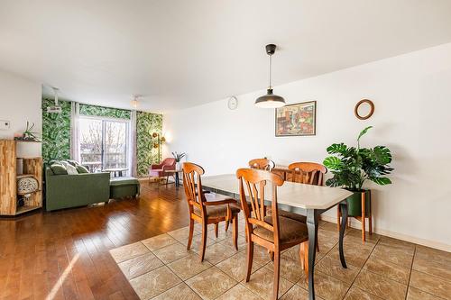 7089 Rue Durocher  Montréal (Villeray/Saint-Michel/Parc-Extension), QC H3N 1Z7