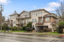216-938 Dunford Ave  Langford, BC V9B 0M2