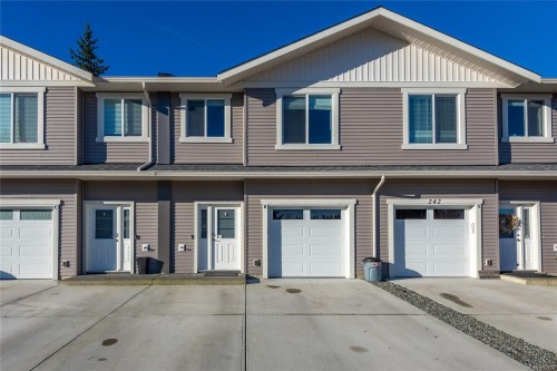 B-242 Petersen Rd, Campbell River, BC 