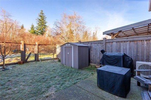 B-242 Petersen Rd, Campbell River, BC 