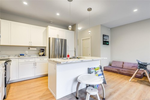 B-242 Petersen Rd, Campbell River, BC 