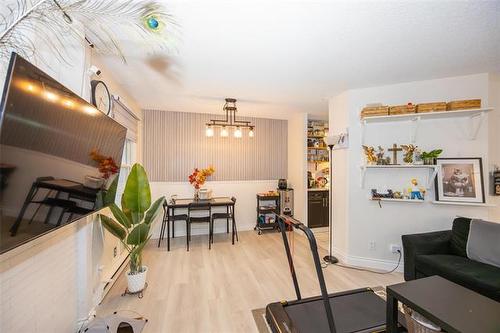 5-618 Kenaston Blvd, Winnipeg, MB 