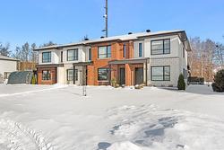740 Rue Monique-Dupont  Trois-Rivières, QC G8W 0H3