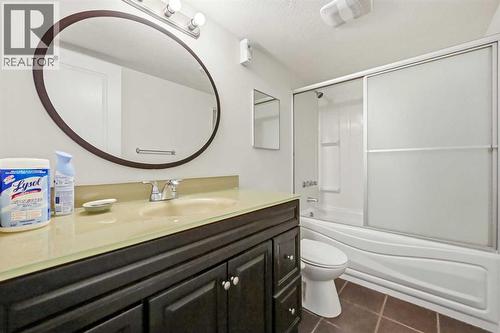 59 Redstone Park Ne, Calgary, AB - Indoor Photo Showing Bathroom