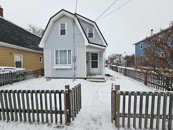 47 Douglas Street  Charlottetown, PE C1A 2J3