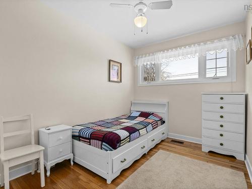 16 Canary Crescent, Halifax, NS 