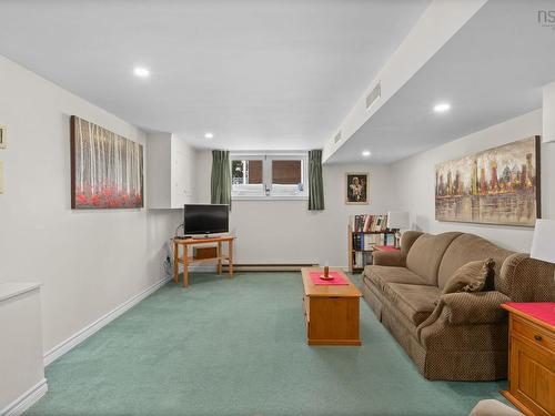 16 Canary Crescent, Halifax, NS 