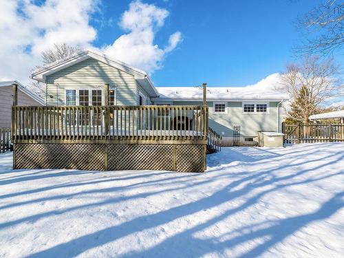 16 Canary Crescent, Halifax, NS 