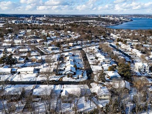 16 Canary Crescent, Halifax, NS 