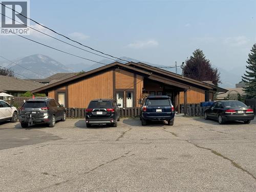 717 12TH Avenue Unit# 8  Invermere, BC V0A 1K0