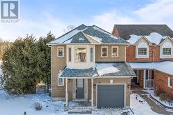 35 WILKINS CRESCENT  Clarington (Courtice), ON L1E 3B6