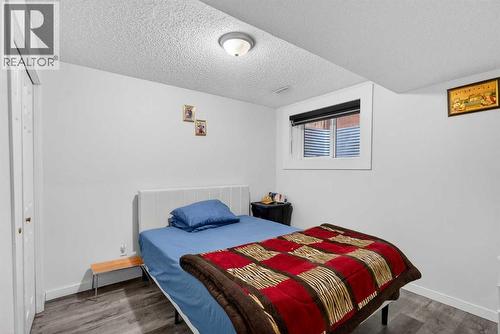 49 Taravista Way Ne, Calgary, AB - Indoor Photo Showing Bedroom