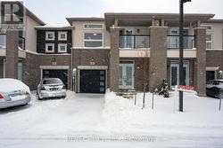 87 RENFREW TRAIL  Welland (N. Welland), ON L3C 0K2