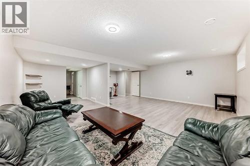 54 Seton Manor Se, Calgary, AB - Indoor