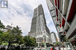 821 - 251 JARVIS STREET  Toronto, ON M5B 0C3