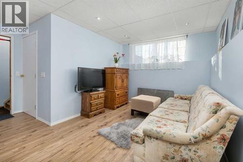 118 Bridleridge Way Sw, Calgary, AB - Indoor