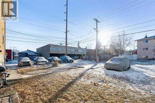 111 27 Avenue Nw, Calgary, AB - Outdoor