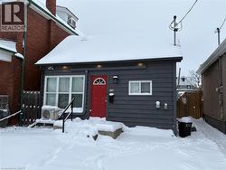 212 ROSSLYN Avenue  Hamilton, ON L8L 2N3