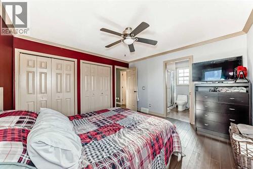 52 Douglas Ridge Close Se, Calgary, AB - Indoor Photo Showing Bedroom