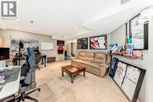 52 Douglas Ridge Close Se, Calgary, AB - Indoor