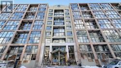 205 - 65 SCADDING AVENUE  Toronto, ON M5A 4L1
