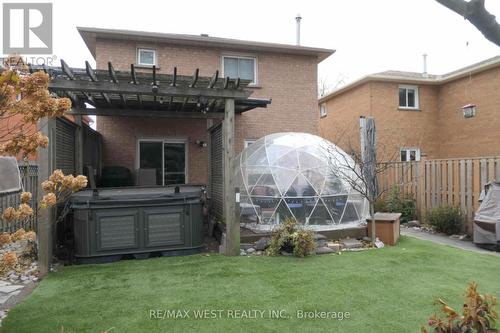 609 Four Winds Way, Mississauga, ON - Outdoor With Deck Patio Veranda With Exterior