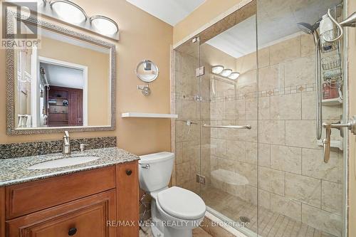 609 Four Winds Way, Mississauga, ON - Indoor Photo Showing Bathroom