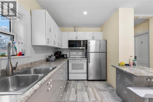 609 St. Joseph, Windsor, ON - Indoor Photo Showing Kitchen With Double Sink