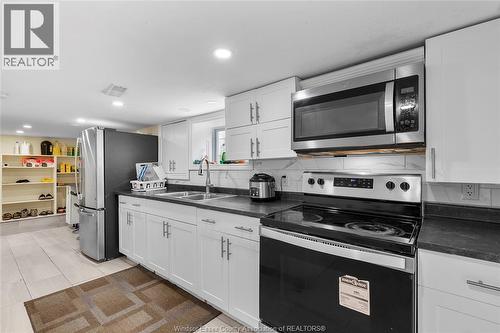 609 St. Joseph, Windsor, ON - Indoor Photo Showing Kitchen With Double Sink