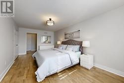 Primary Bedrm: 2 Closets & Large Ensuite Bathrm - 