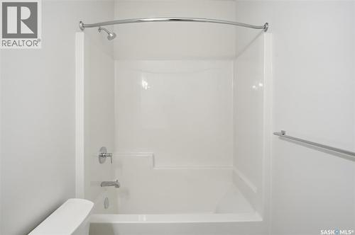 1303 101 Secord Way, Saskatoon, SK - Indoor Photo Showing Bathroom