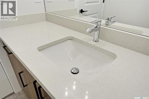 1304 101 Secord Way, Saskatoon, SK - Indoor Photo Showing Bathroom