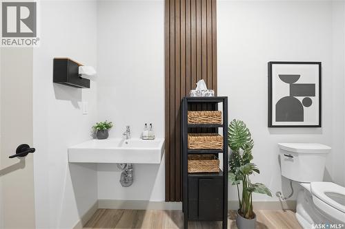 1304 101 Secord Way, Saskatoon, SK - Indoor Photo Showing Bathroom