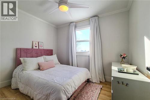 13 Unity Side Road, Caledonia, ON - Indoor Photo Showing Bedroom